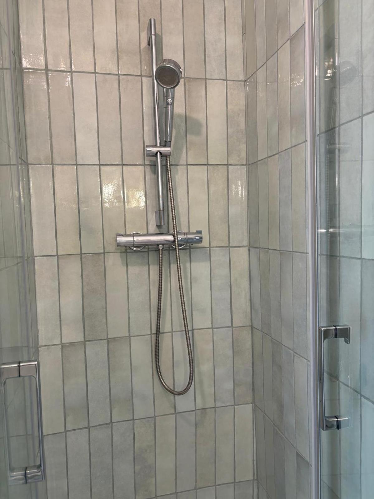 Escale-Marne Fr - 102 - Free Parking - Free Luggage Storage - All Equipped - Linen Included - Washing Machine - 10Mn Walk Metro 8 - Rer A - Panoramic View - From 1 To 4 Guests Maisons-Alfort Eksteriør bilde