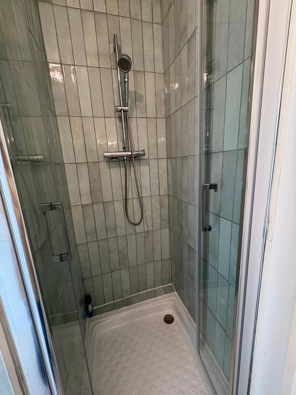 Escale-Marne Fr - 102 - Free Parking - Free Luggage Storage - All Equipped - Linen Included - Washing Machine - 10Mn Walk Metro 8 - Rer A - Panoramic View - From 1 To 4 Guests Maisons-Alfort Eksteriør bilde